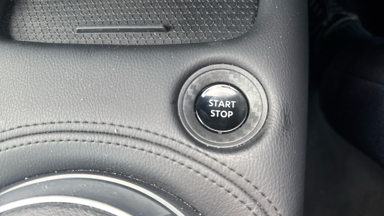 Nissan Juke 1.6 Hybrid N-Connecta 5dr Auto Hybrid Hatchback